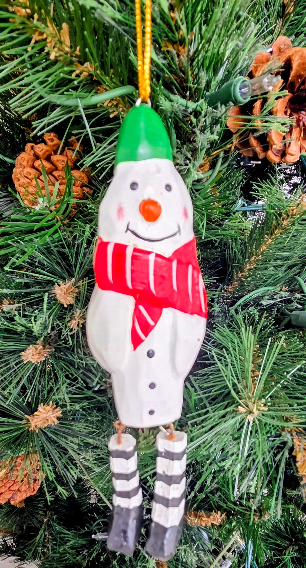 Snowman w/dangling Legs Ornament